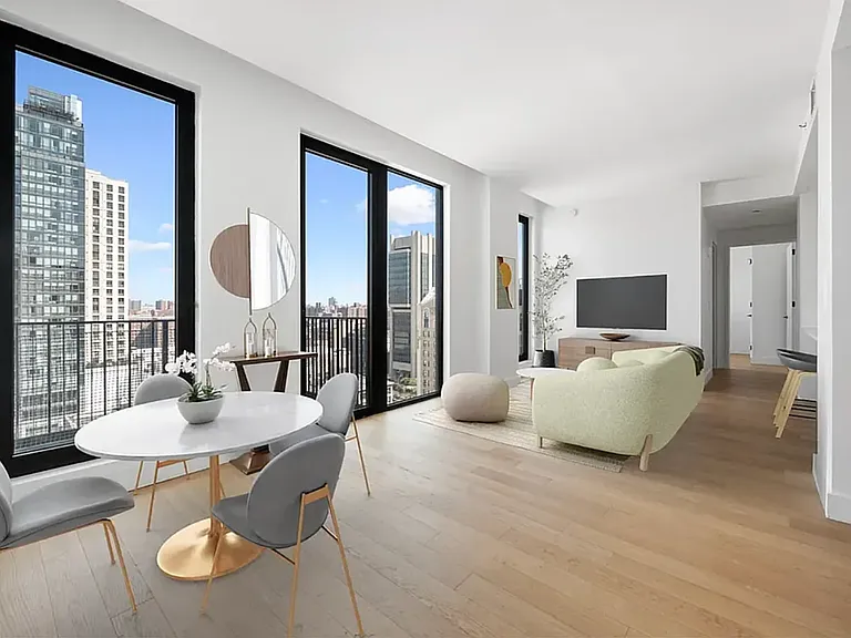 224 W 124th St #1500 — Photo 1