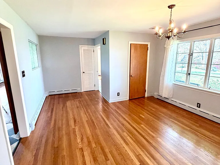 376 Arbor Rd — Photo 9