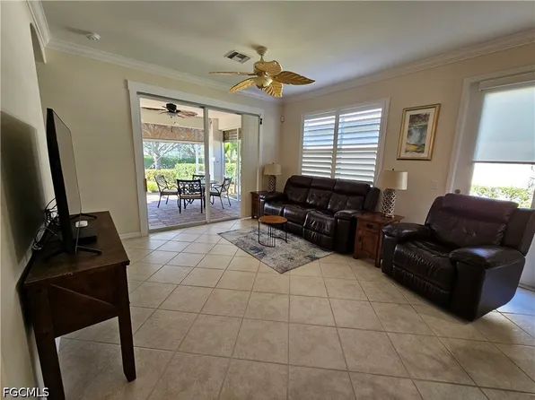 10518 Avila Cir, Fort Myers, FL 33913