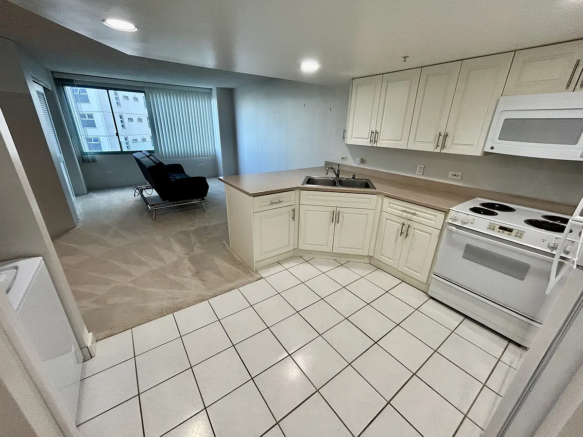 Building Photo - 1314 Kalakaua Ave #606-1