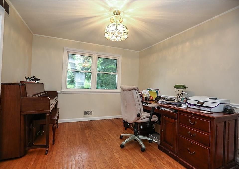 107 Blackwatch Trl, Fairport, NY 14450 Zillow