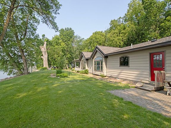 5th image of 30661 Breezewood Rd