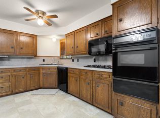 2701 Fairfax Dr, Tyler, TX 75701