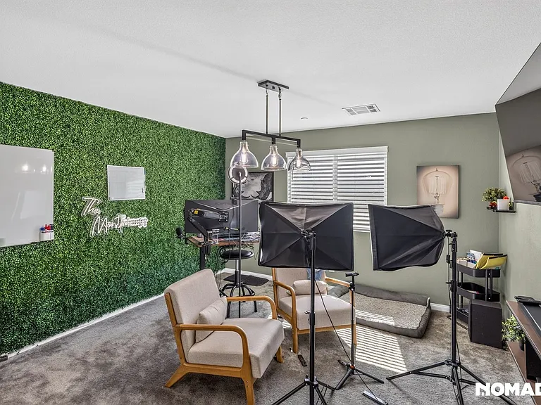 1074 Page Park Ln — Photo 29