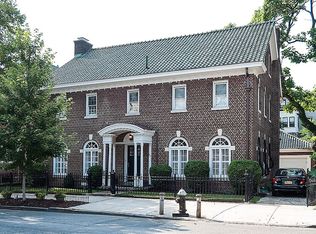 66 Maple St, Brooklyn, NY 11225