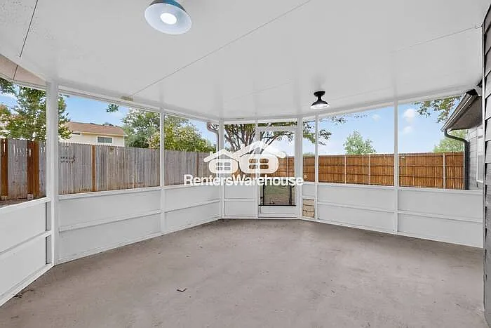 3945 Spoonwood Ln — Photo 36