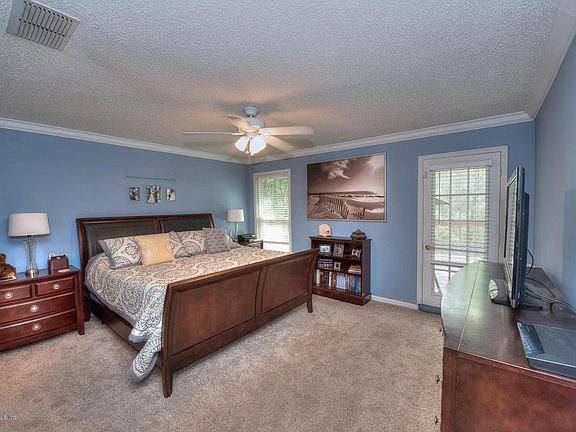 3rd image of 1226 Windy Willows Dr