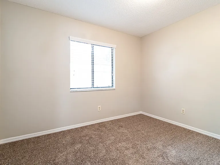 296 Morning Glory Dr — Photo 13