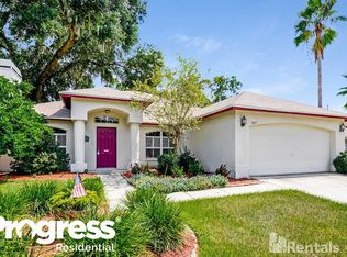 3015 Sprawling Oaks Pl, Valrico, FL 33596