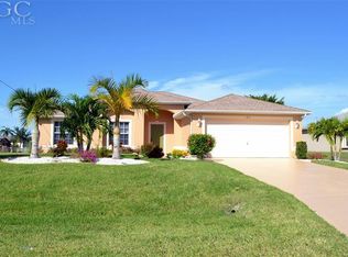 1813 SW 15th Ter, Cape Coral, FL 33991