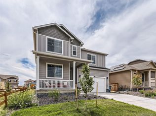 1101 Sunrise Dr, Lochbuie, CO 80603