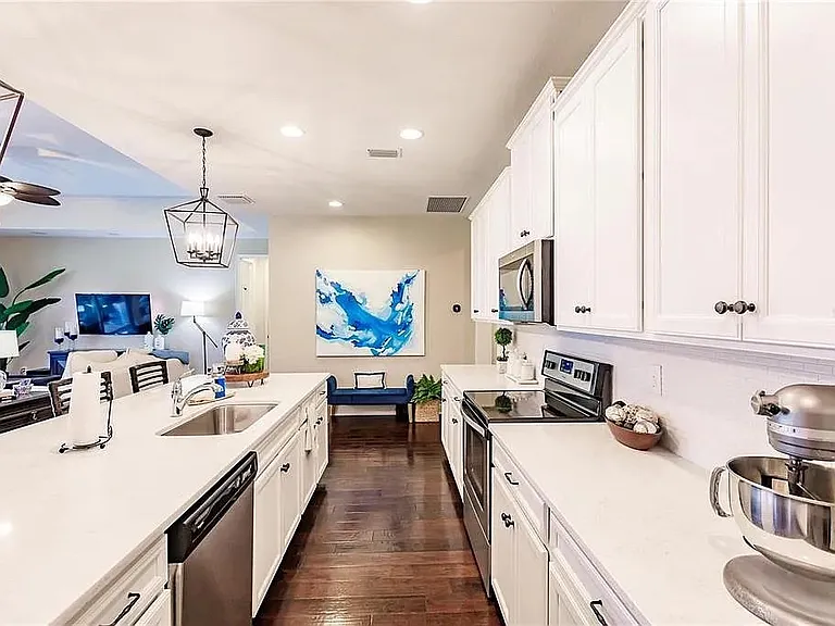 11560 Tapestry Ln — Photo 9
