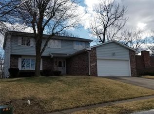 2673 Bayshore Heights Dr, Decatur, IL 62521