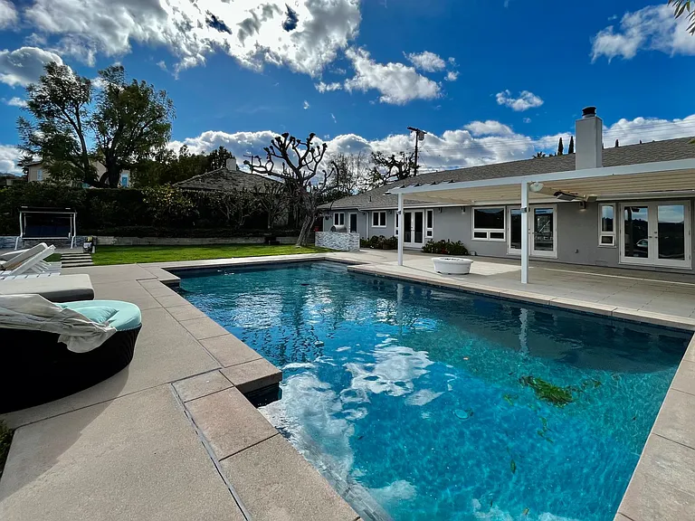 16972 Oak View Dr — Photo 15