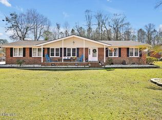 361 Country Club Rd, Whiteville, NC 28472