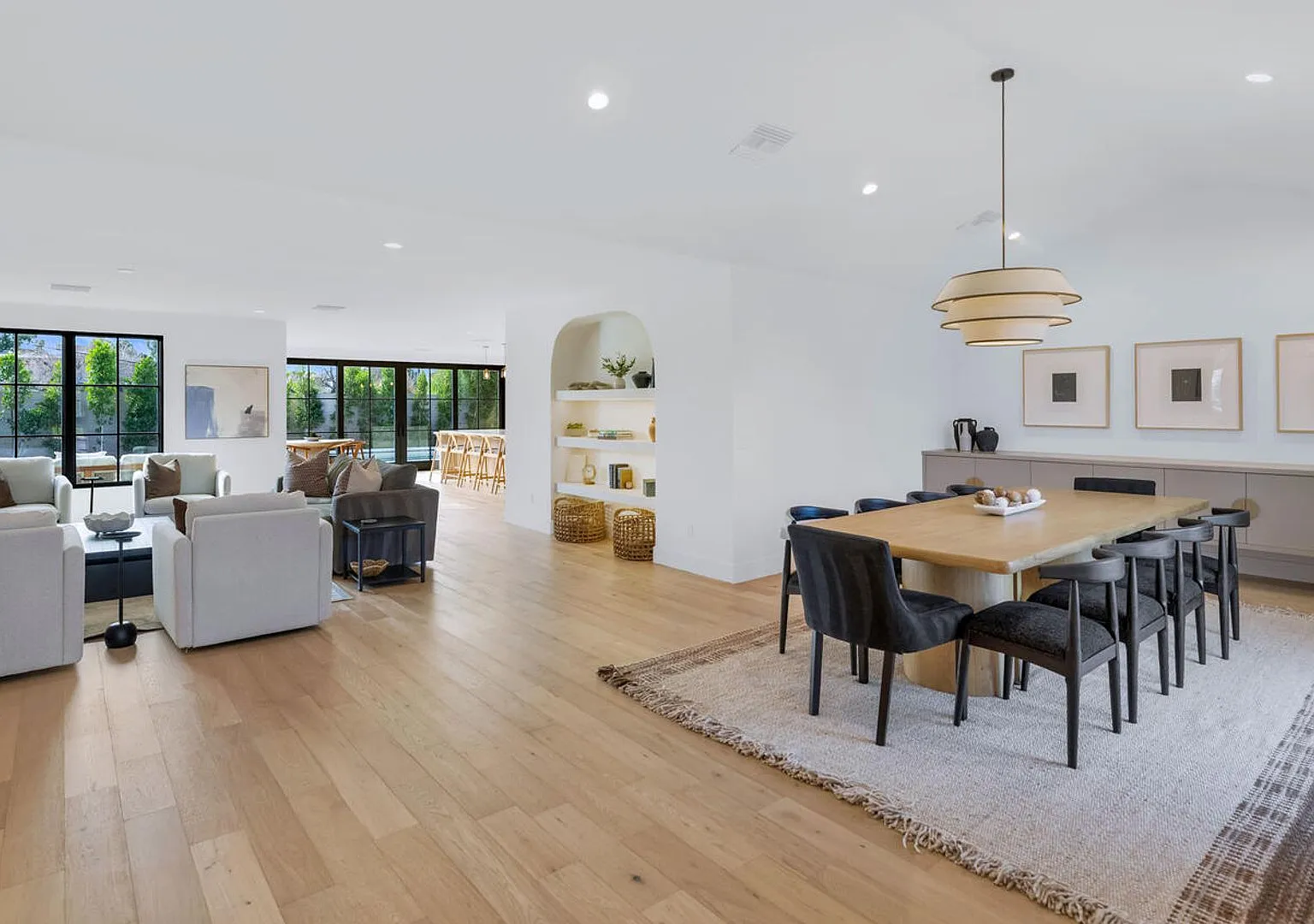 Rates Vary: $14,995 - $29,995 — Photo 4