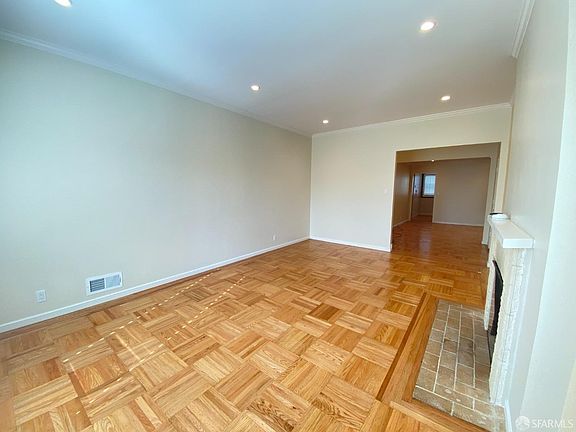 5th image of 60 Westdale Ave