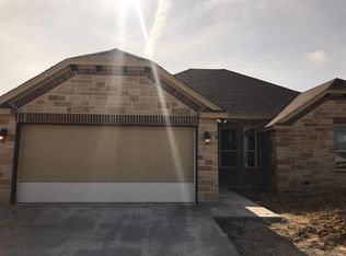 225 Harp Ave, Godley, TX 76044