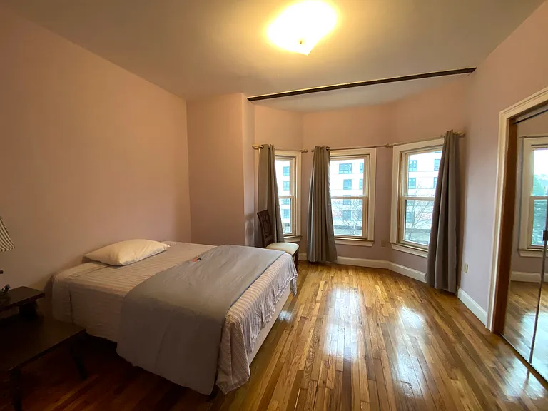 1031 Tremont St #4 — Photo 9