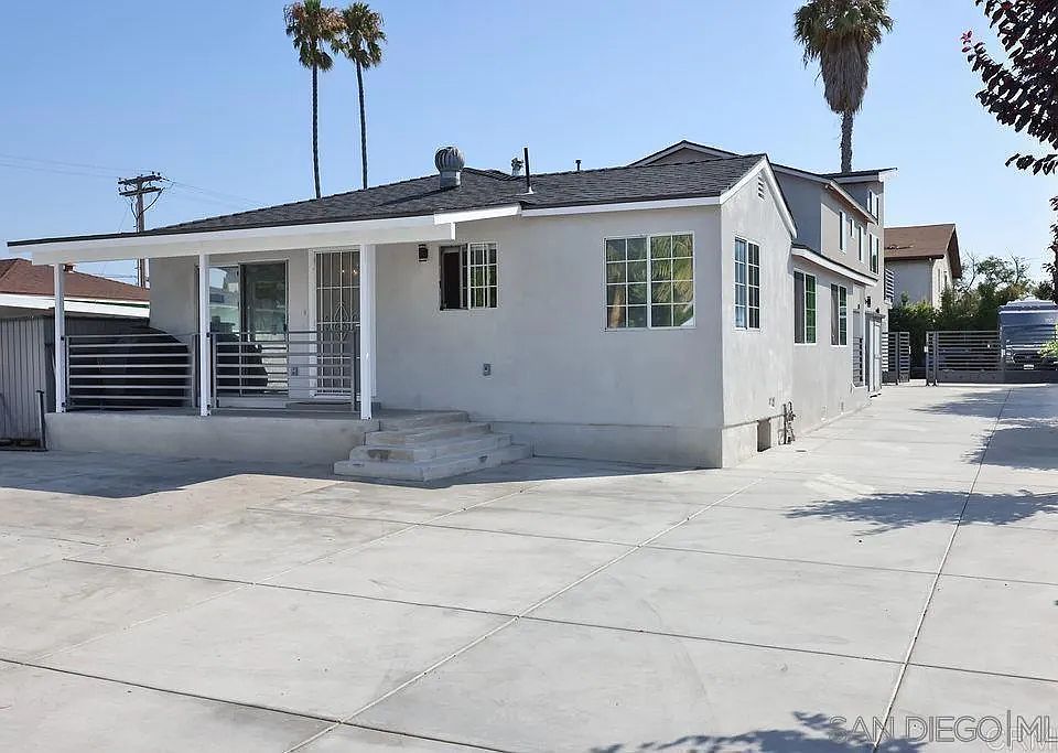 1st image of 605 4th Ave