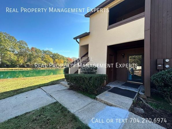 5718 Dockside Dr