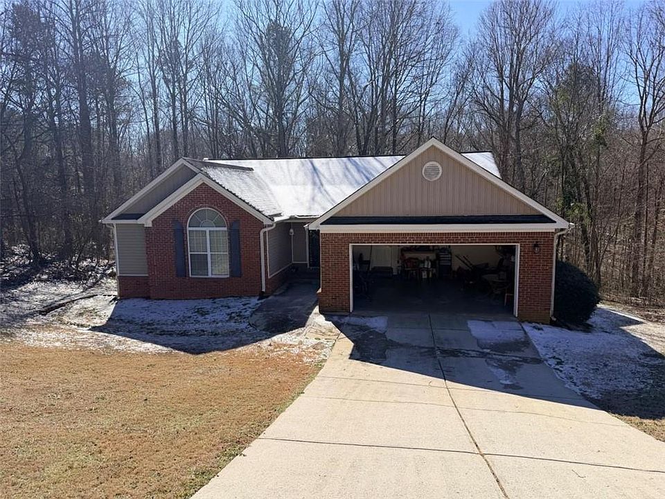 1st image of 212 W Sycamore Dr