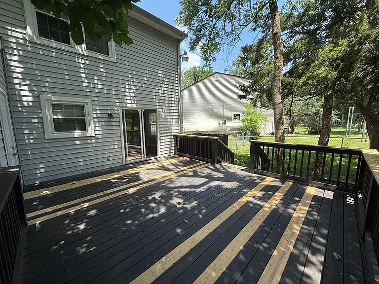 3346 Oak Trees Ct — Photo 23