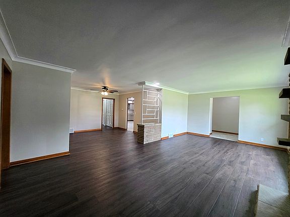 4th image of 423 Beechwood Dr