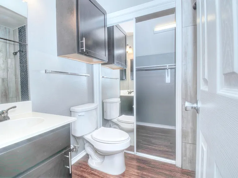 9831 Walnut St #209 — Photo 14