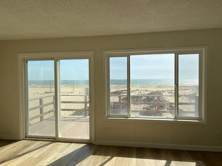 108A Surfside Ave — Photo 9