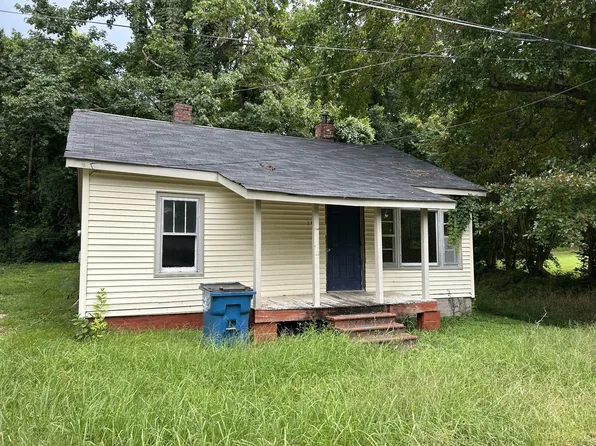 108 Florence St, Camden, TN 38320
