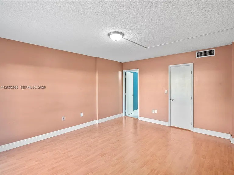 4172 Inverrary Dr #306 — Photo 11