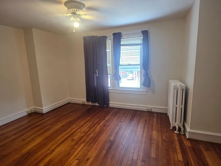 2439 Madison St — Photo 16