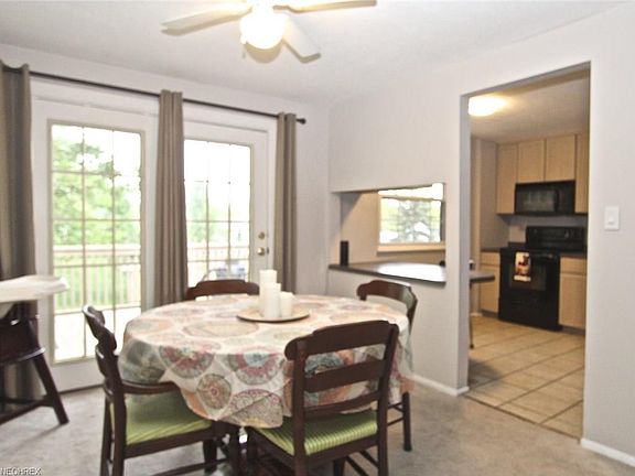 3rd image of 1612 Woodland Ct