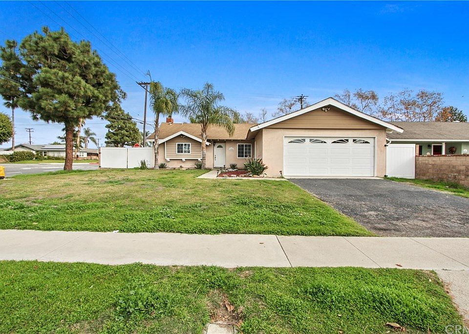 15502 Pelican Ln, Huntington Beach, CA 92649 | Zillow