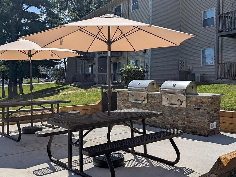 The Residences at Stonebrook Apartment Homes — Photo 19