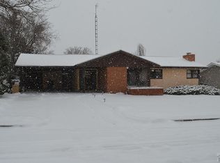112 Willow Valley Dr, Lamar, CO 81052