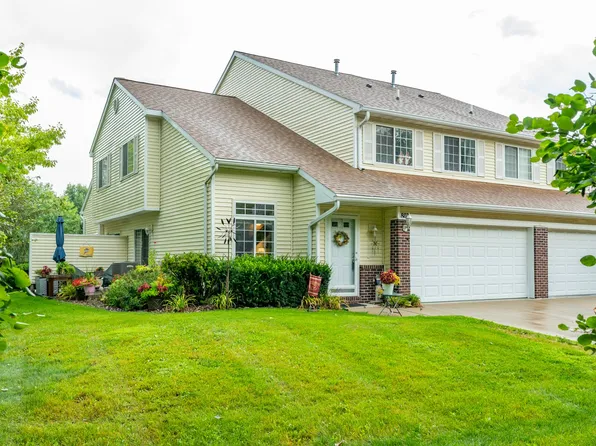 3701 Brook Ridge Ct Unit 803, Des Moines, IA 50317