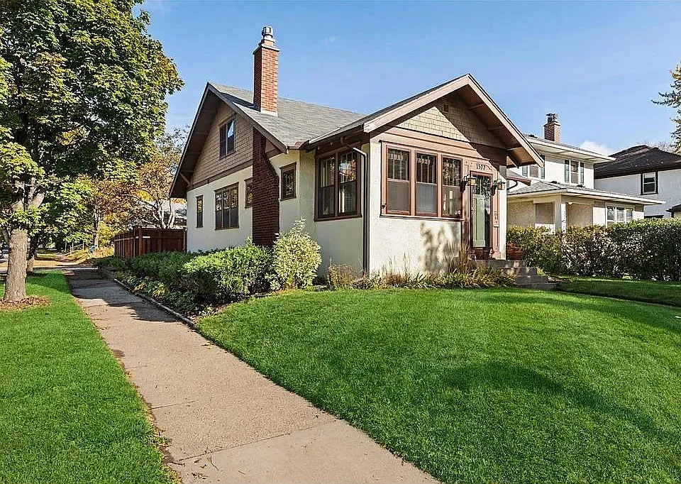 1577 Osceola Ave