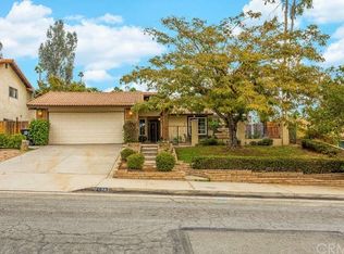 2923 Orange St, Highland, CA 92346