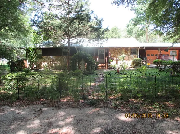 372 S 18th St, Defuniak Springs, FL 32435