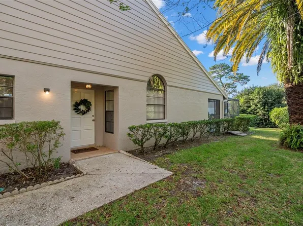 5577 Salem Square Dr N, Palm Harbor, FL 34685