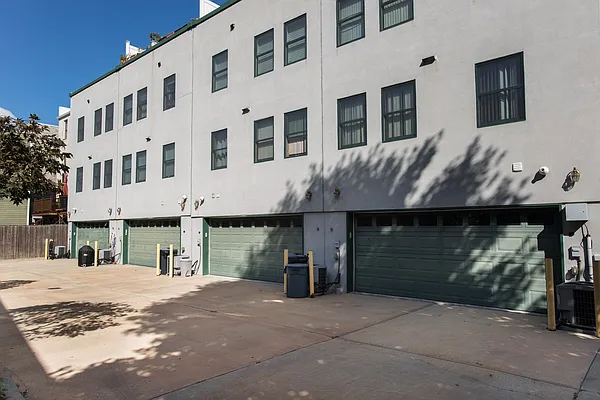 Sold by Nestseekers | media 21