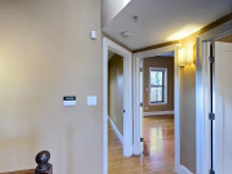 9 Cortes St #5A — Photo 11