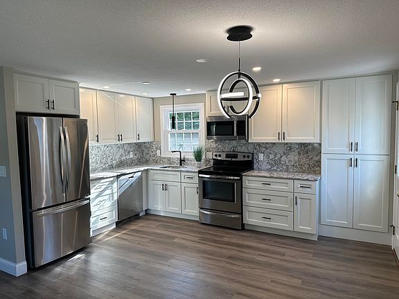 2nd image of 24 Janice Drive
