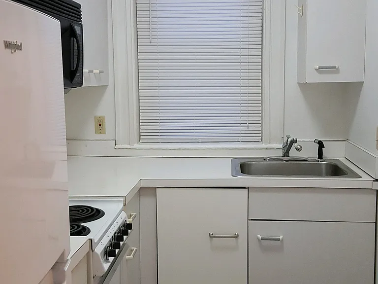 1673 Commonwealth Ave #9 — Photo 12