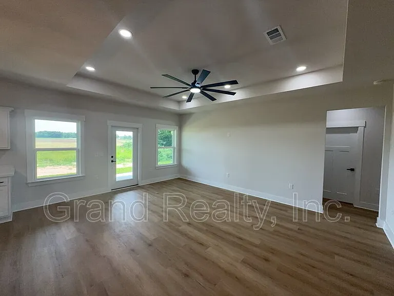 9351 Salter Rd — Photo 5