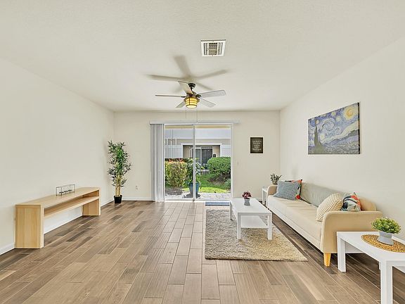 5th image of 374 SE 1st Drive #374