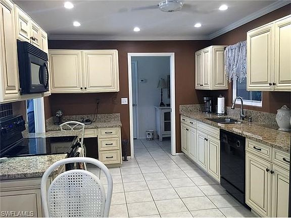4th image of 1563 Whiskey Creek Dr