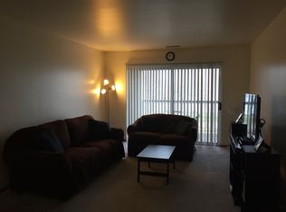 325 S Hamilton St APT 203, Madison, WI 53703
